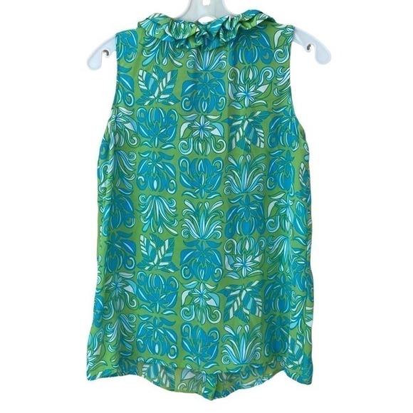Lilly Pulitzer Sleeveless Silk Ruffle Collar Top. Limeade Purrfect Paradise 2
C - Picture 2 of 9